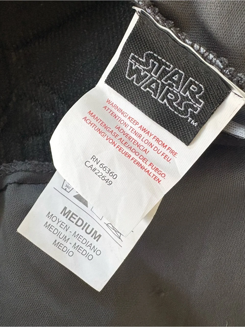 Rubies Star Wars The Mandolorian Halloween Costume, Child Size Medium (8-10)